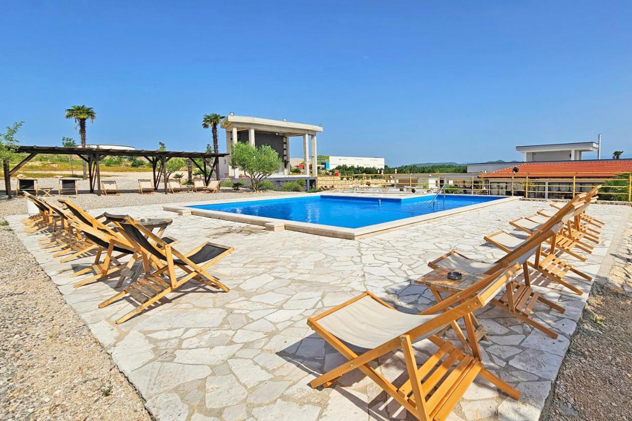 Bungalovi Amfora Ljubuški Exterior foto